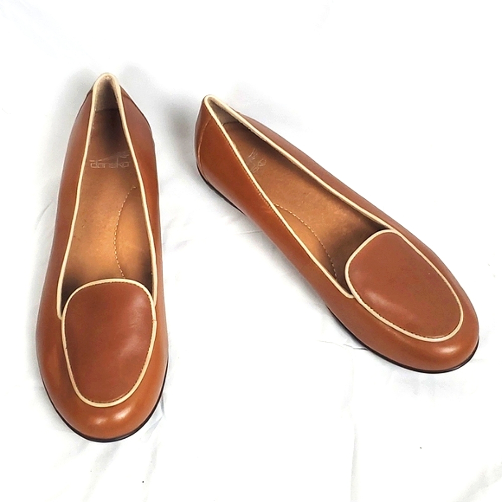 Dansko Nastacia Tan Leather Loafers